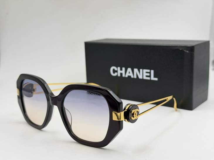Picture of Chanel Sunglasses _SKUfw79278564fw